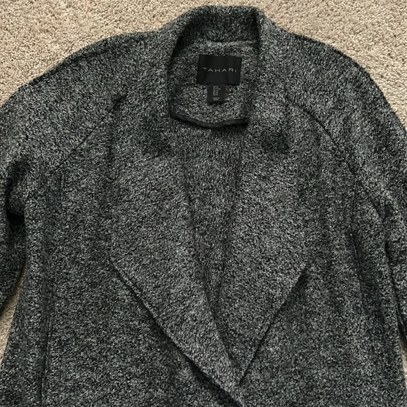 Tahari black and white wool blend jacket - Picture 4 of 6